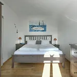 Appartamento Haus Moewennest Kiek Op De Toorns *
