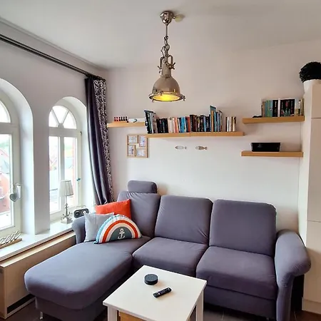 Apartamento Haus Moewennest Kiek Op De Toorns *