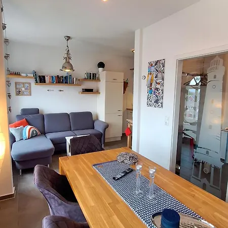 Apartamento Haus Moewennest Kiek Op De Toorns *
