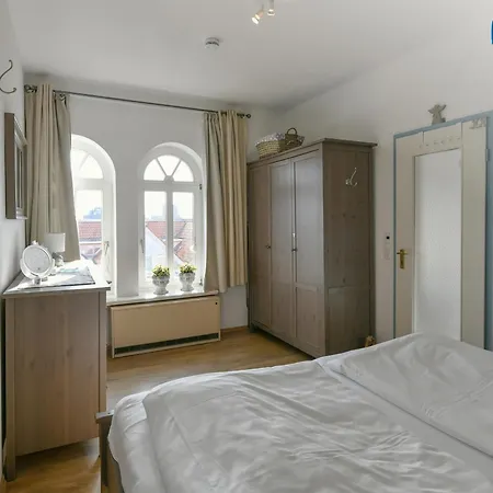 Haus Moewennest Kiek Op De Toorns Borkum